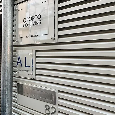 Coliving Monte Ramalde 게스트하우스 4*